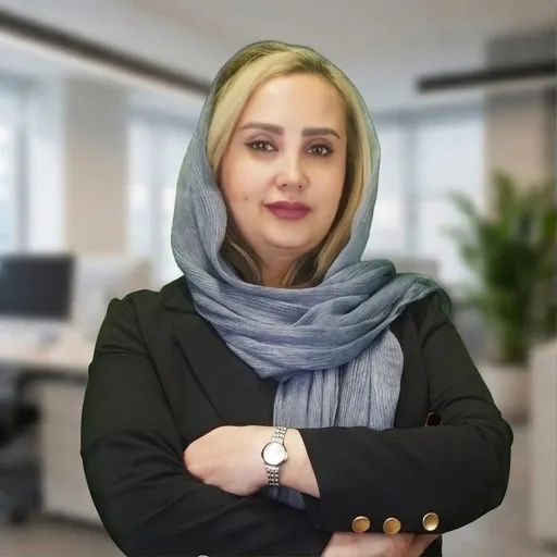 خانم قهرمانی